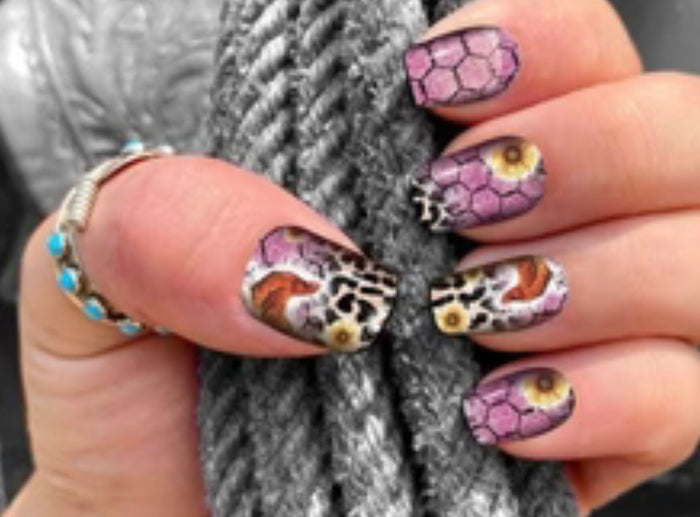 Chick Fever Western Nail Strips