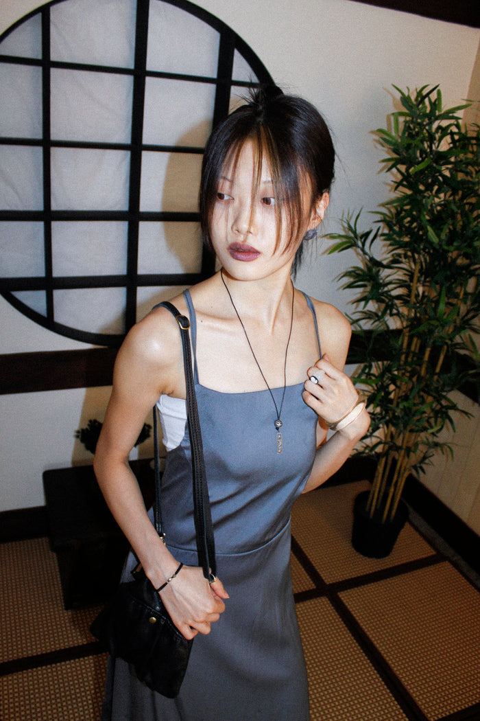 MIAE 風鐘 ネックレス 着用｜韓国ミニマルファッション アクセサリー レディース