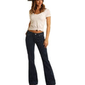 Woman in jeans and white top, W8M4164