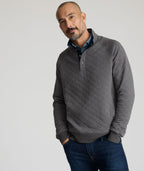 Model is wearing UNTUCKit Garrison pullover in forged iron.