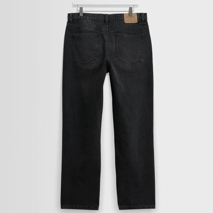 Russell Straight Fit Jean in Washed Black