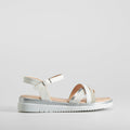 Sandalia de tiras brillo juvenil blanca OH GIRL