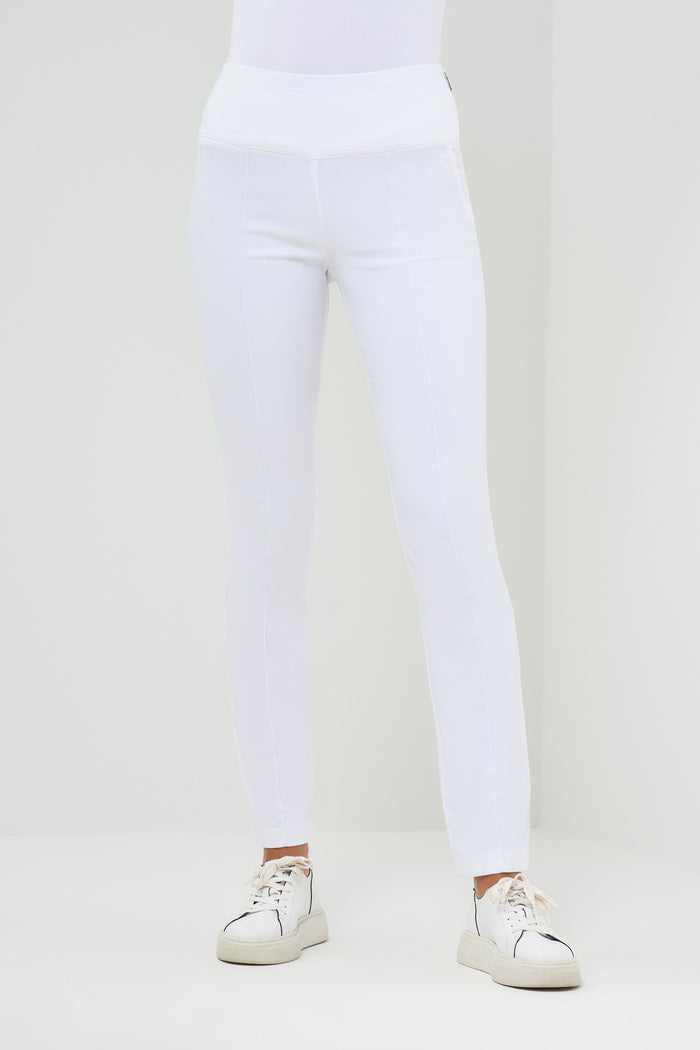 White ||